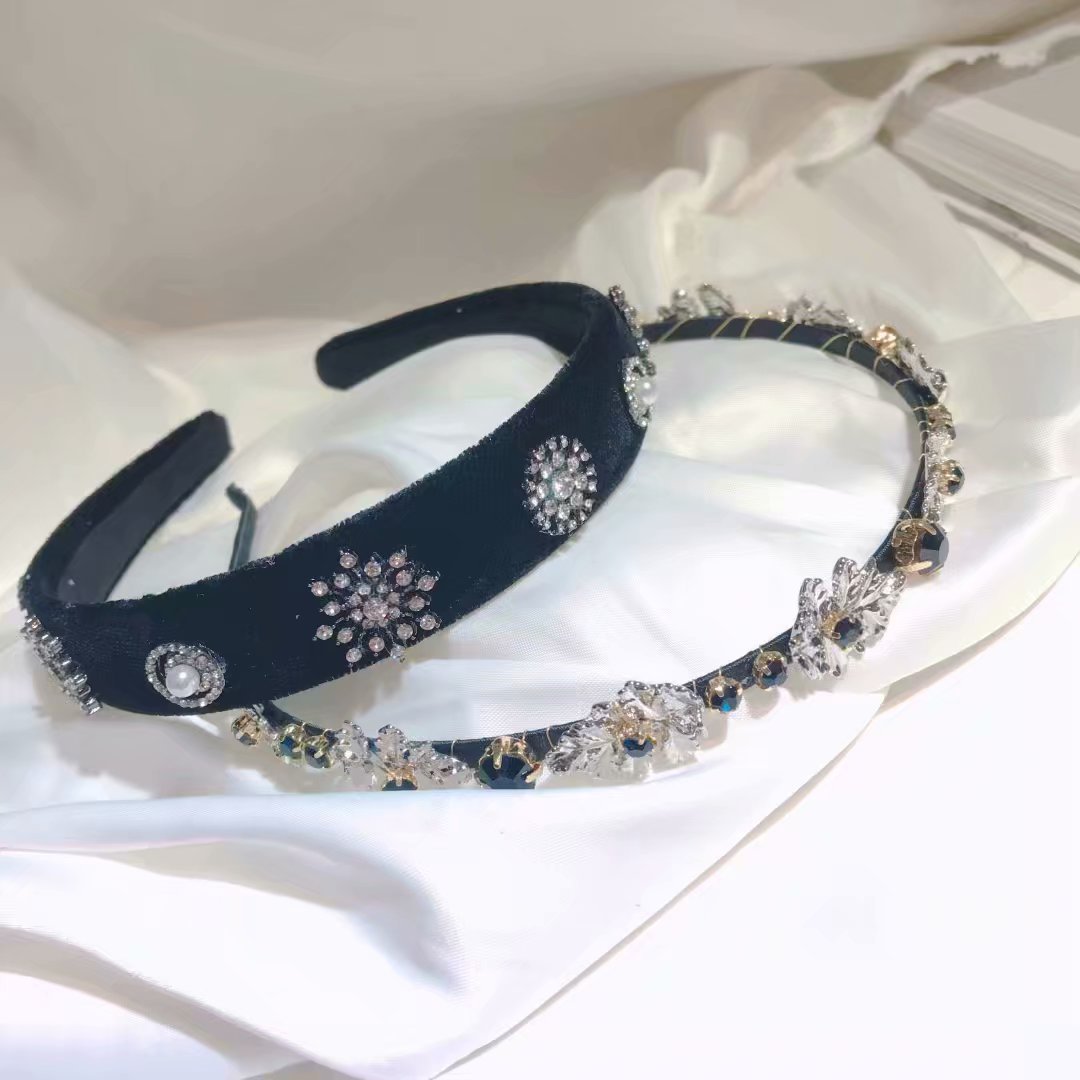 Velvet Snowflake & Metal Flower Headband — Korean Style
