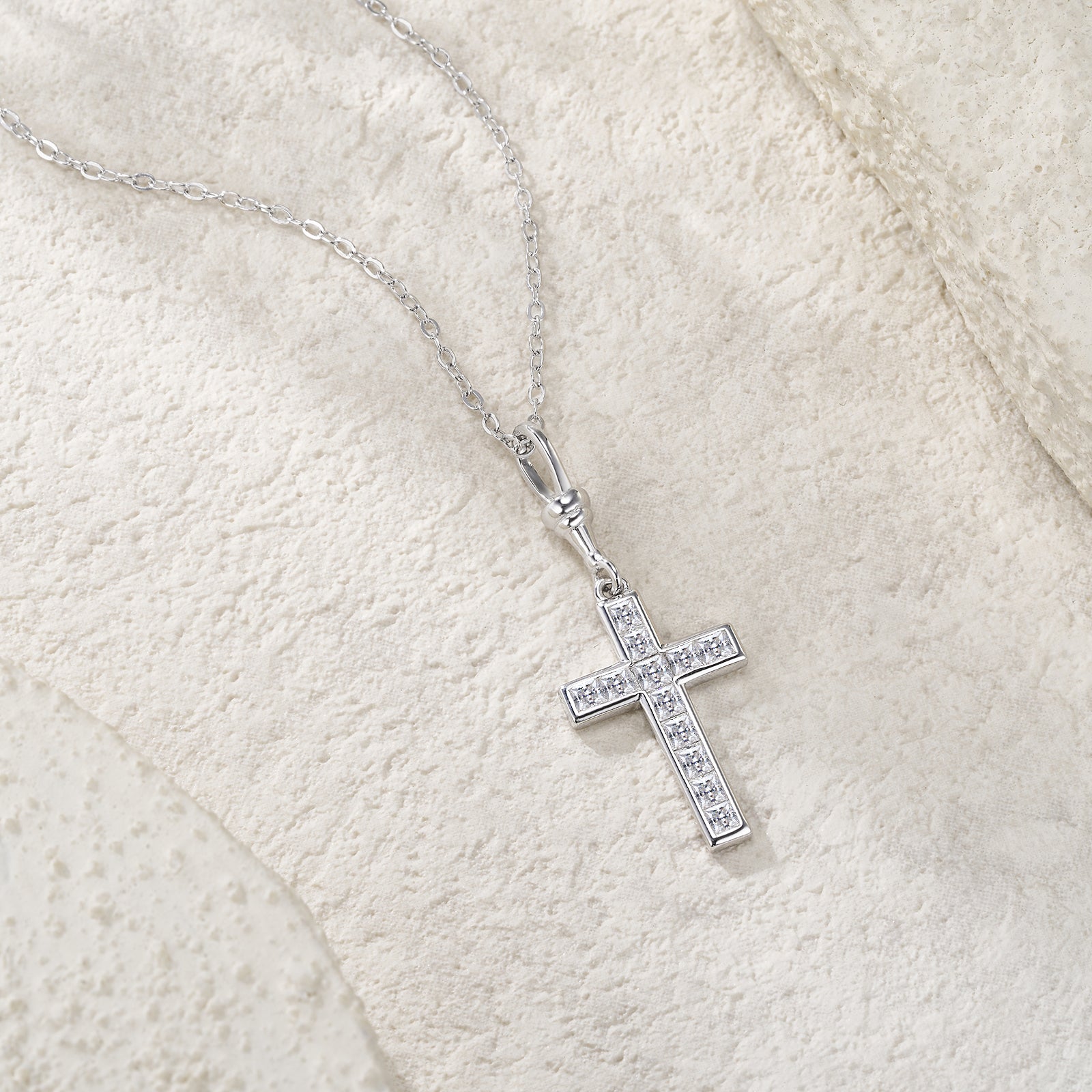 Douceur – Morganite Pendant Necklace | Platinum-Plated Sterling Silver