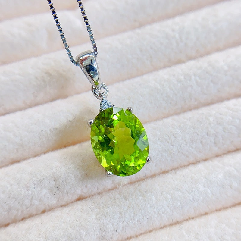 925 Sterling Silver Peridot Pendant Necklace | Luxury Everyday Jewelry for Women