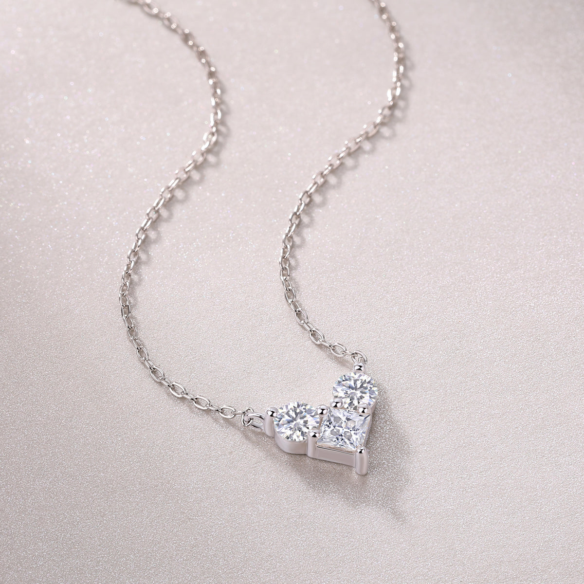 Éclat — S925 Silver Moissanite Pendant Necklace