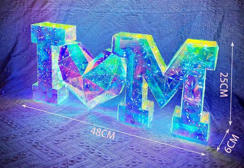 Magic Colour USB Decoration — Mother’s & Father’s Day Gift