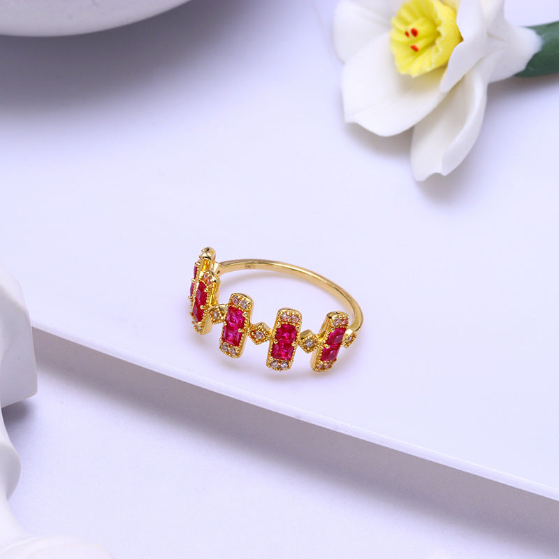 Vintage Check Zircon Silver Ring | Retro Geometric Luxury
