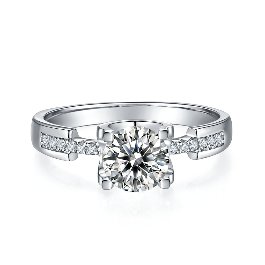 Shield of Light Moissanite Ring – 1 Carat | Platinum-Plated Sterling Silver