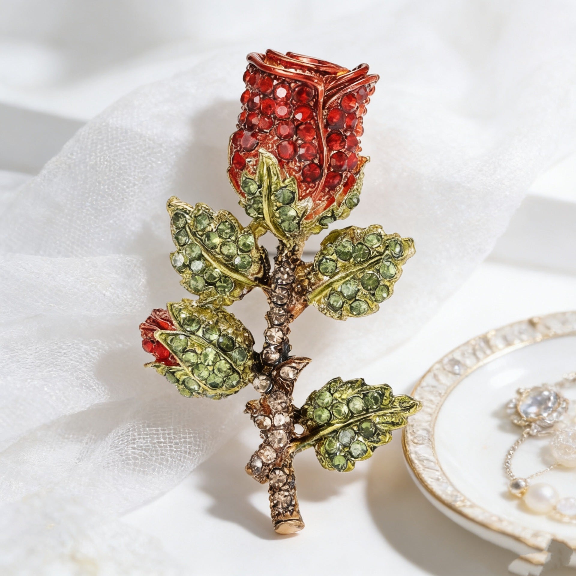 Retro Rhinestone Rose Brooch | Luxury Alloy Flower Pin | Pink & Red
