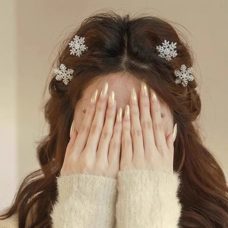 Snowflake Pearl & Crystal Hair Clip — Winter Elegance