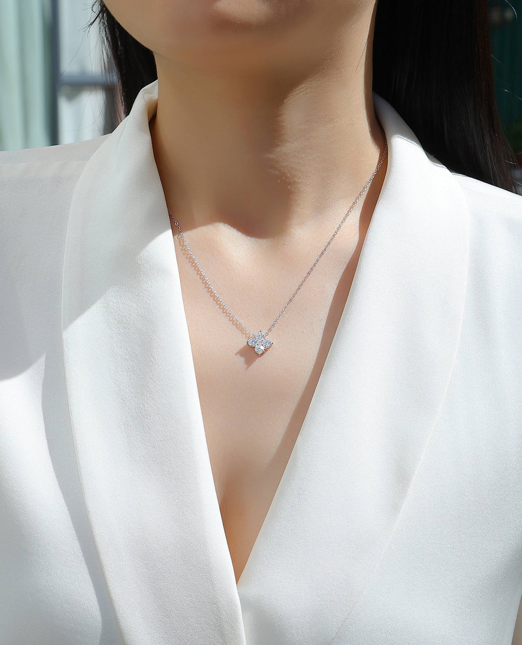 Lucky Four-Leaf Clover Pendant Necklace – Moissanite | Platinum-Plated Silver