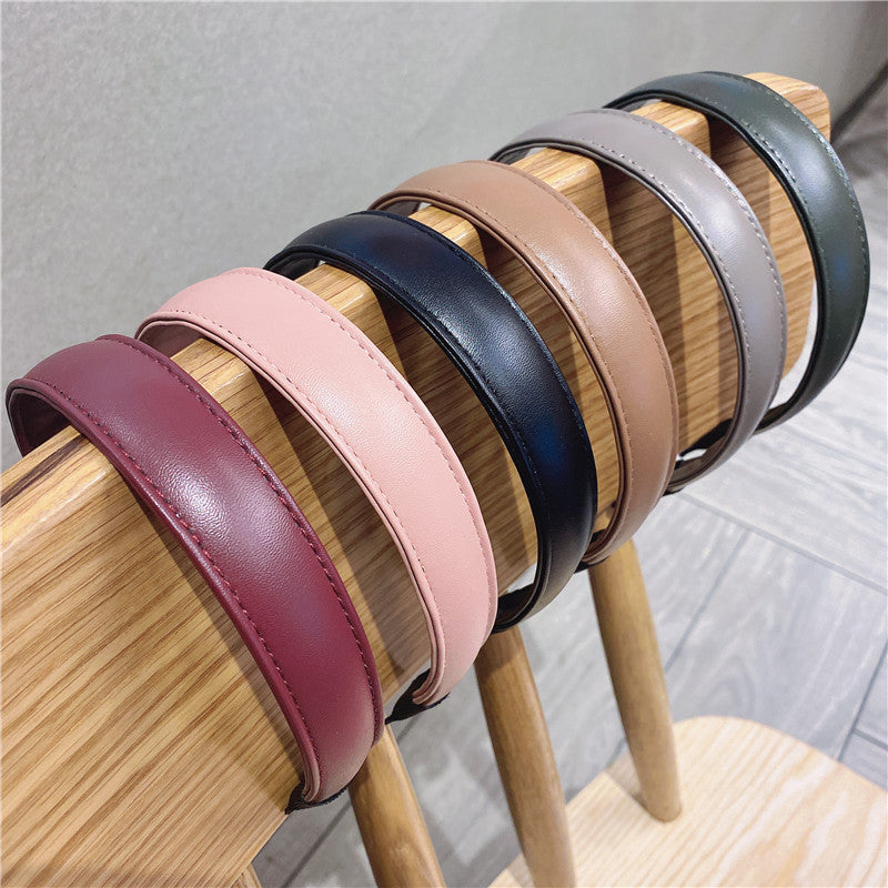 Minimalist Leather Headband — Versatile Everyday Elegance