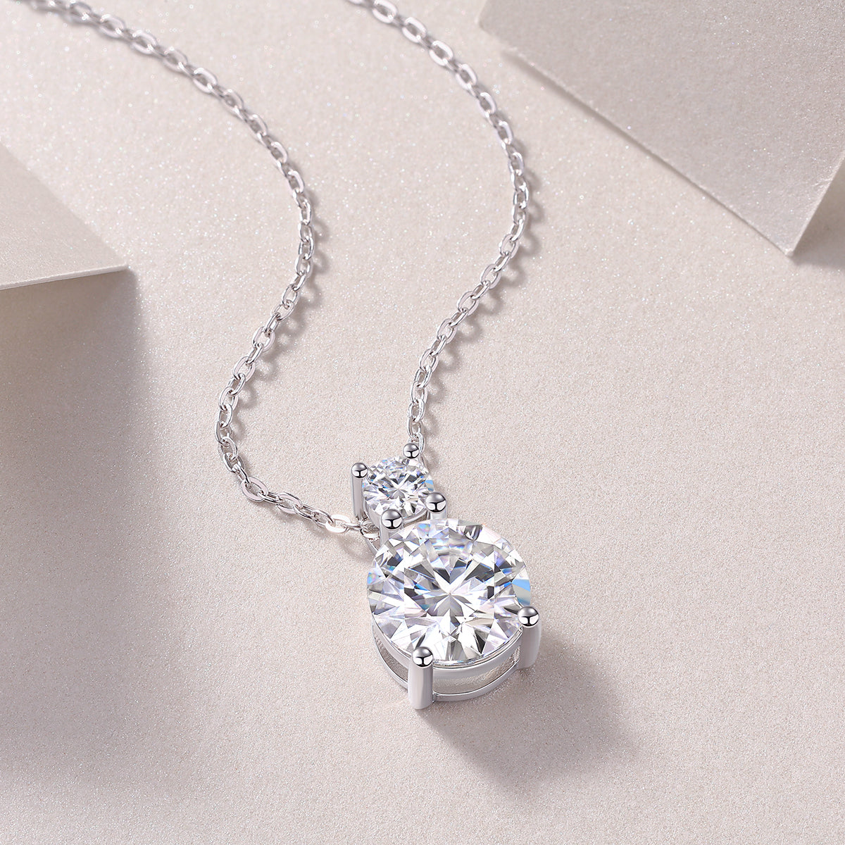 Moissanite Platinum Elegance Pendant Necklace | S925 Silver