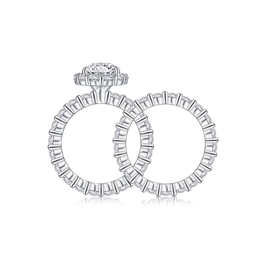 Larme — Pear-Cut Moissanite Wedding Ring