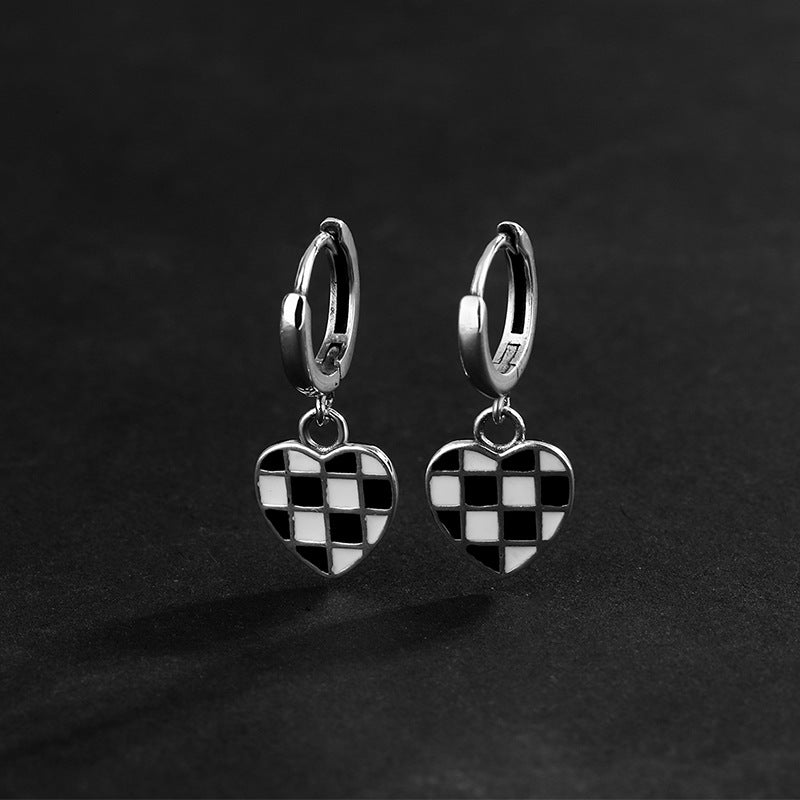 Checkered Heart – 925 Sterling Silver Black & White Oil Drop Heart Luxury Earrings