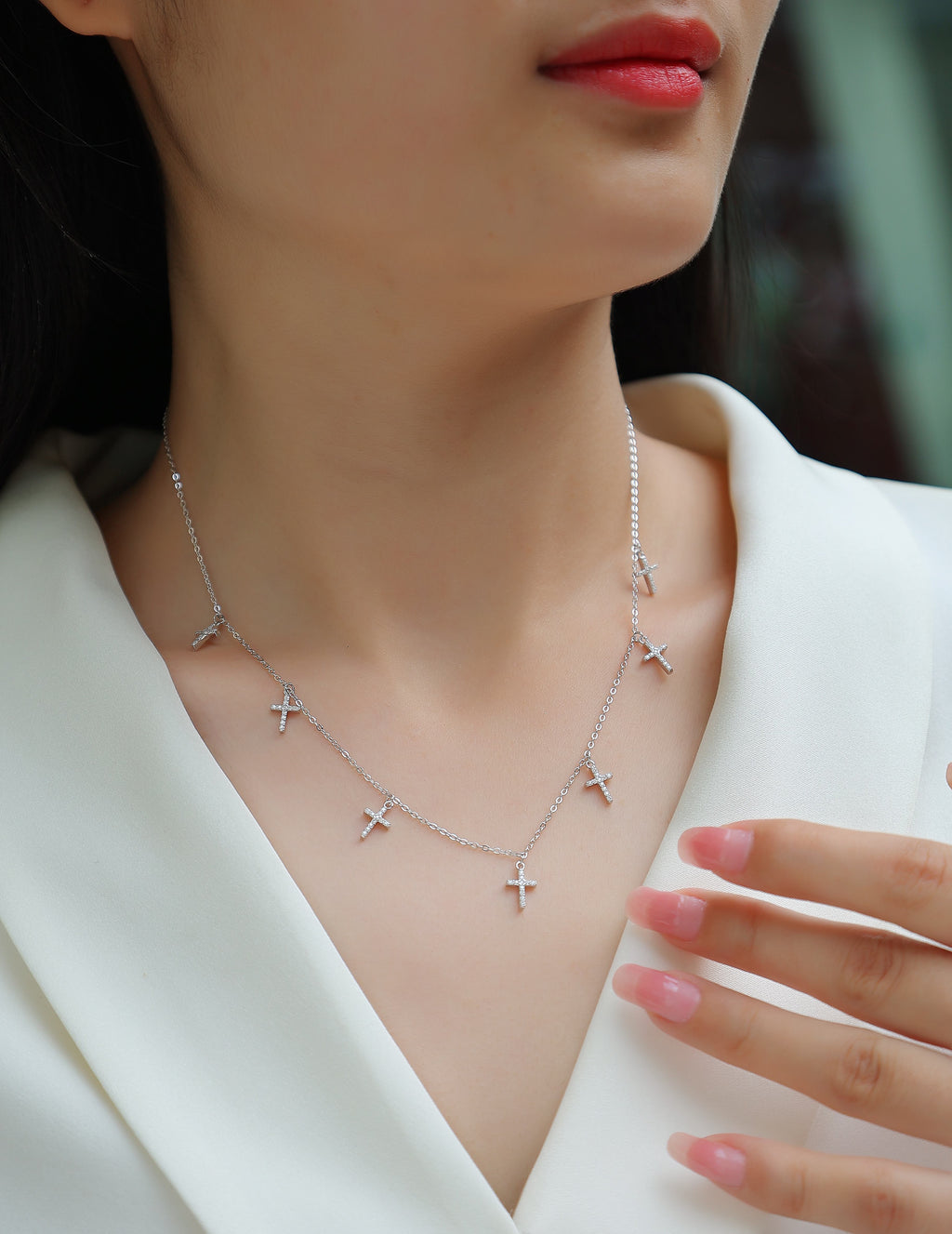 Holy Light Cross Pendant Necklace – Moissanite | Platinum-Plated Sterling Silver