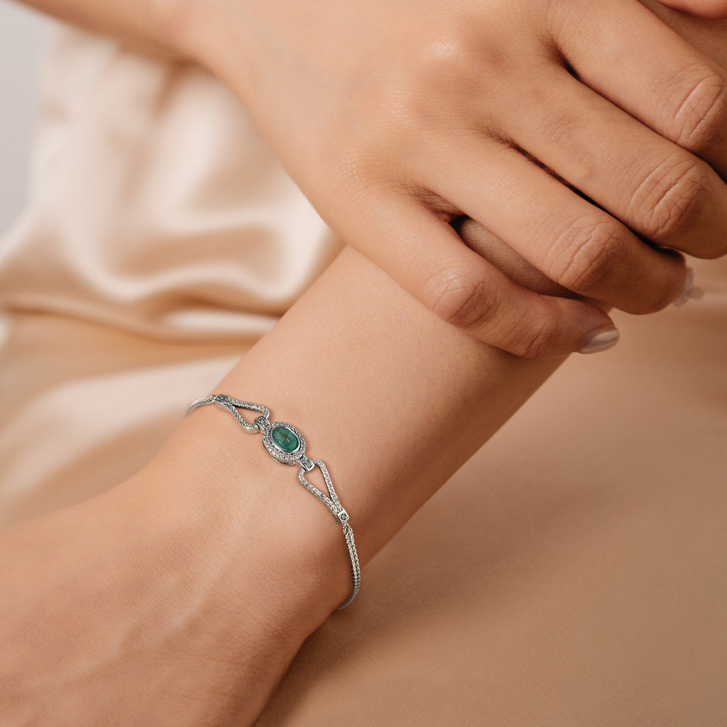 Oval Cut Emerald Zirconia 925 Sterling Silver Adjustable Luxury Bracelet