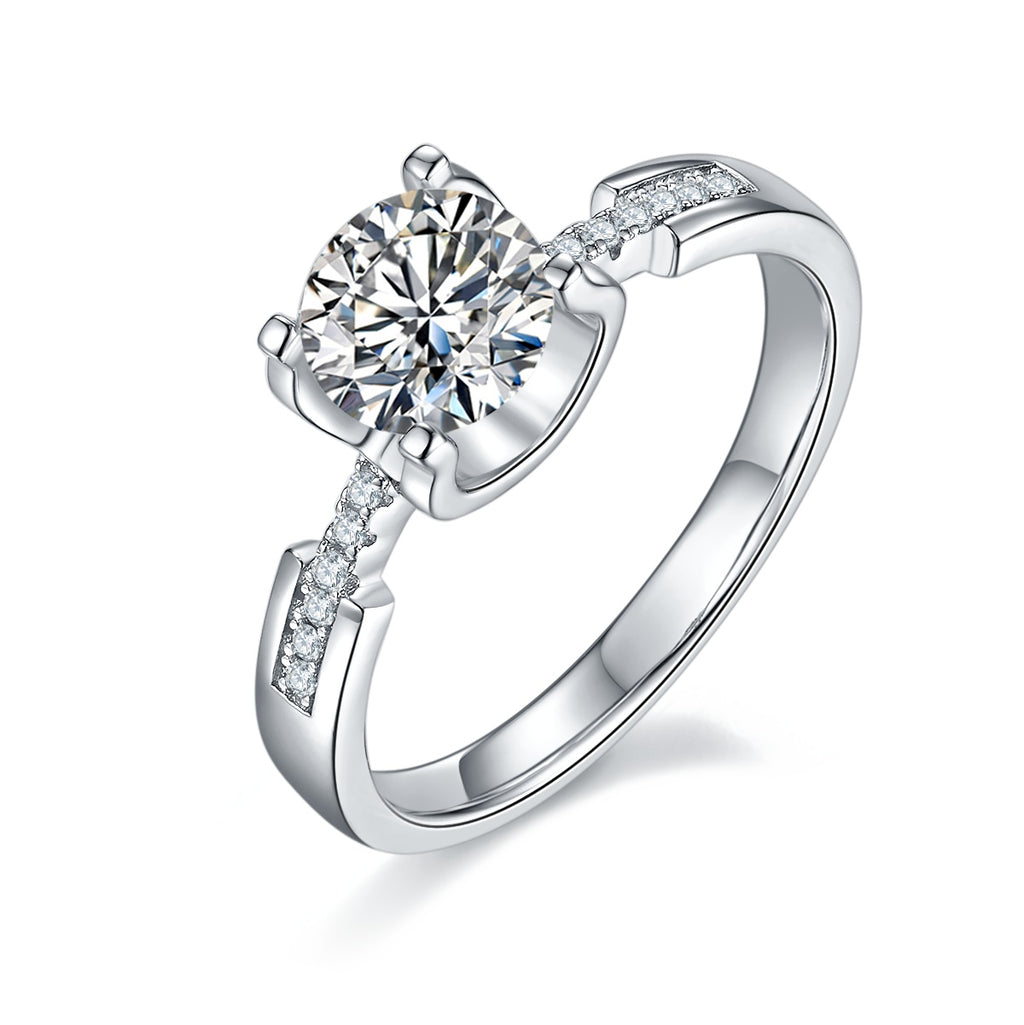 Shield of Light Moissanite Ring – 1 Carat | Platinum-Plated Sterling Silver
