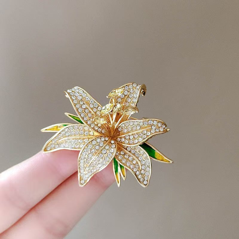 Full Diamond Lily Brooch | Elegant Luxury Women's Collar Pin