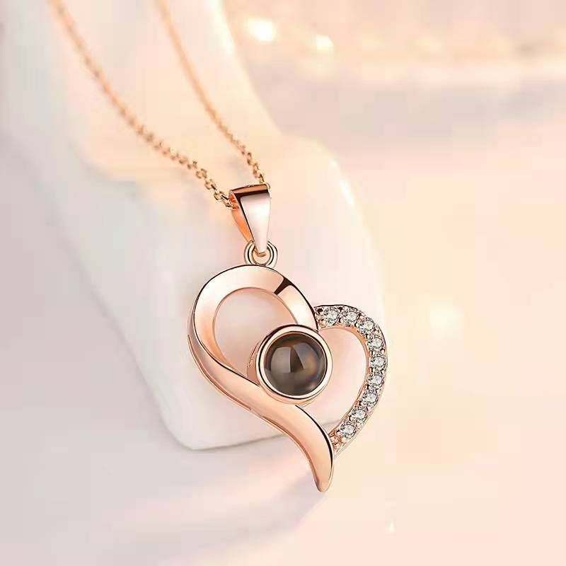 Eternal Rose — Crystal Necklace & Luxury Gift Box