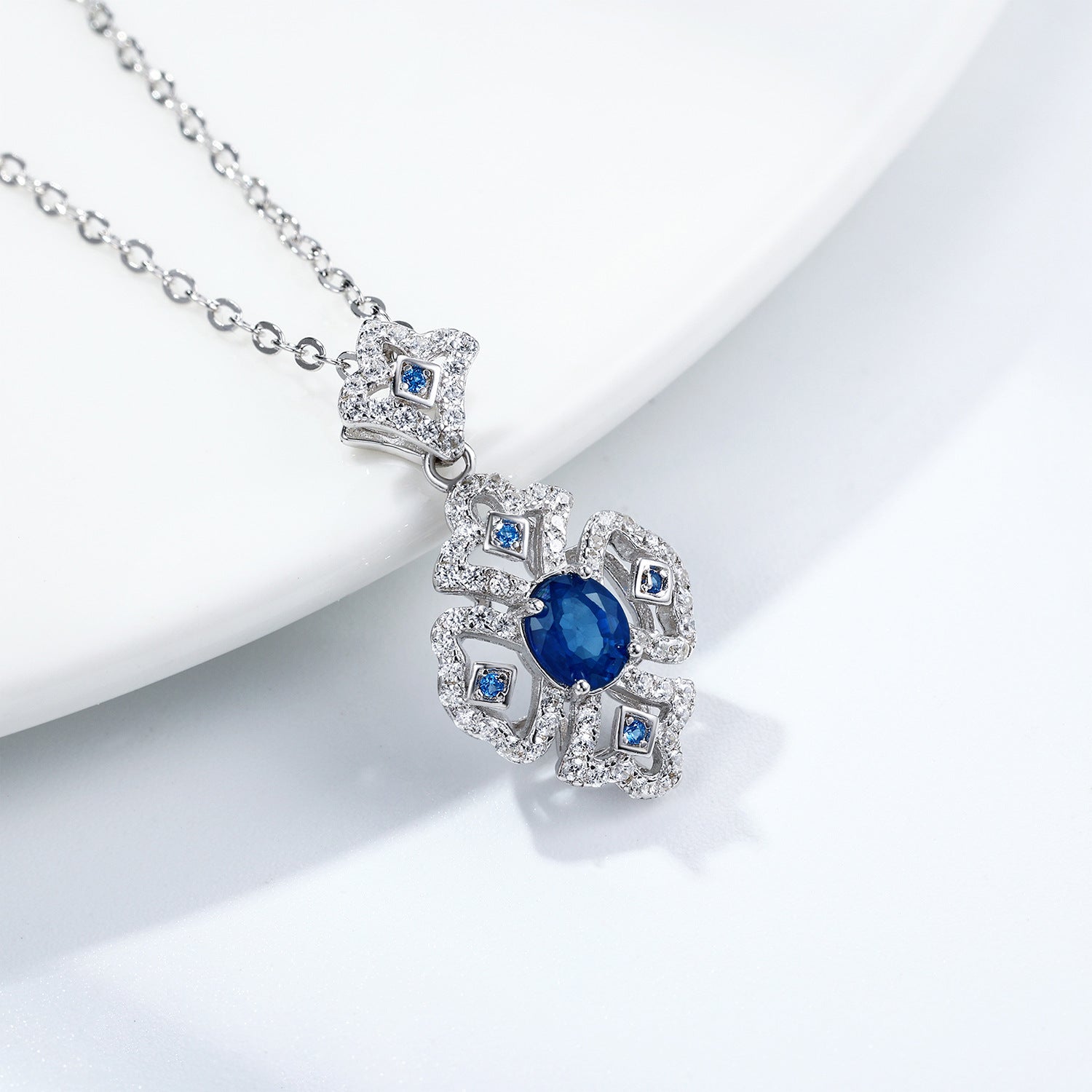 Natural Sapphire Retro Geometric Pendant 925 Silver Platinum Gold Luxury Necklace