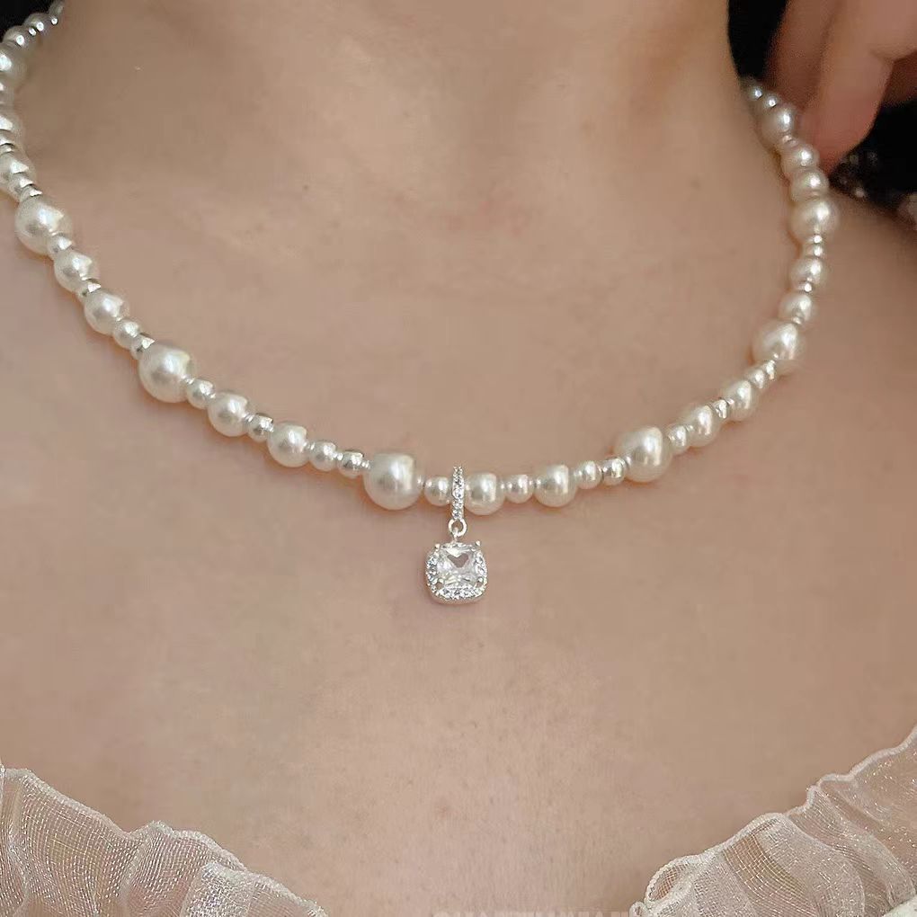 Cube Sugar Pearl Clavicle Necklace | Korean Luxury Star Pendant for Women
