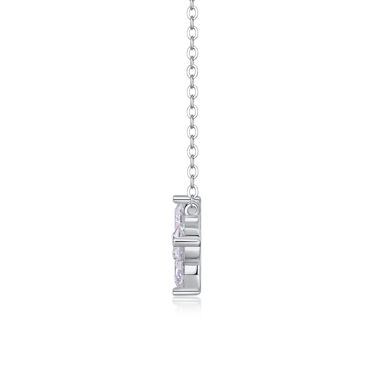 Lucky Four-Leaf Clover Pendant Necklace – Moissanite | Platinum-Plated Silver