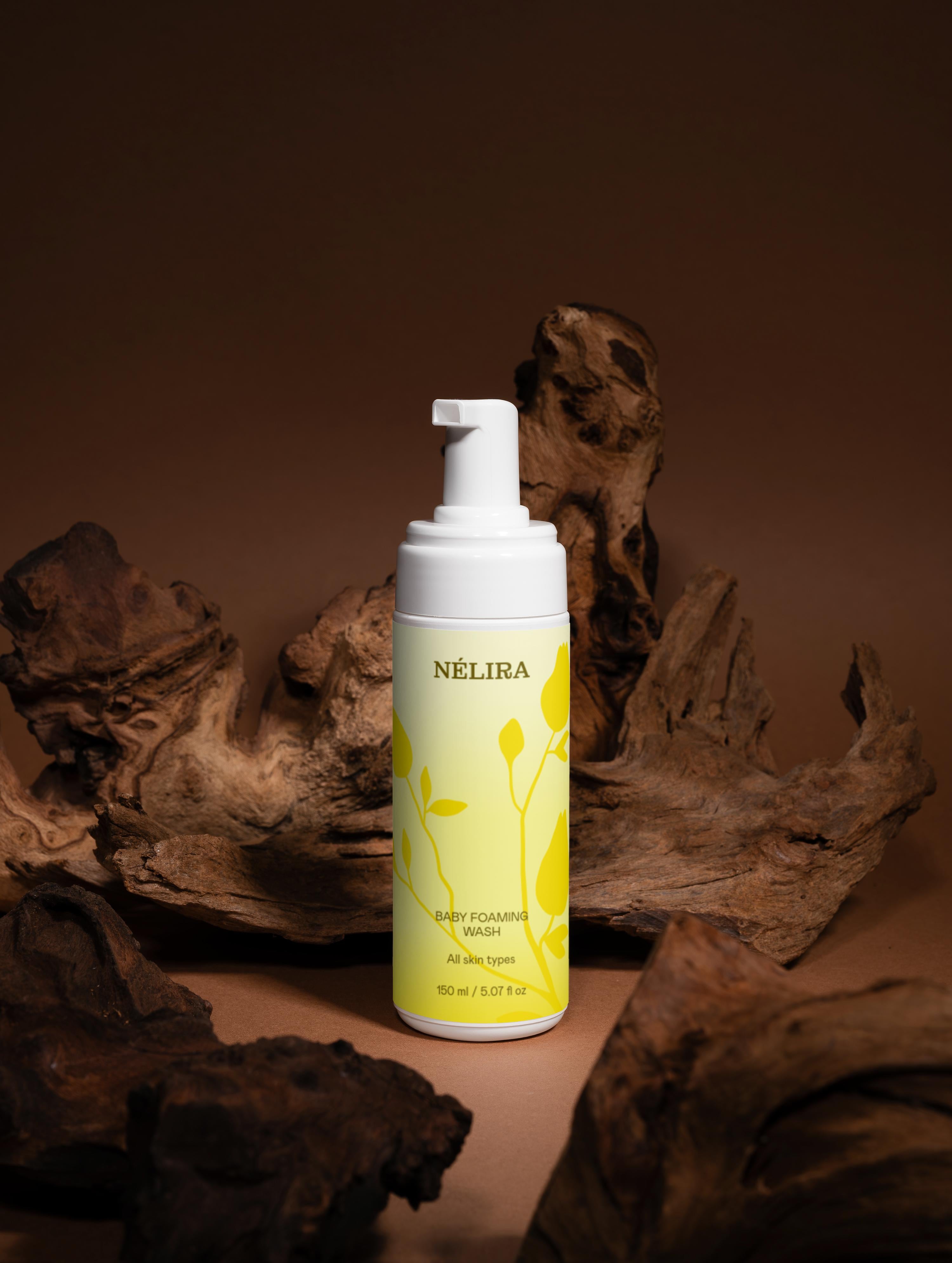 Natural Baby Foaming Wash - Gentle Camomile & Linseed Cleanser